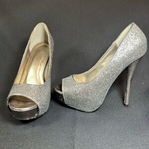 Elegant Silver Glitter Peep-Toe Platform Pumps New Years Holiday Wedding